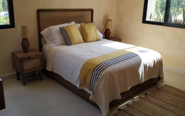 Surenna Bella - 3 Bedroom Home With Pool