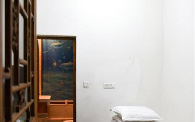 On The Way Hostel- Nine Rooms