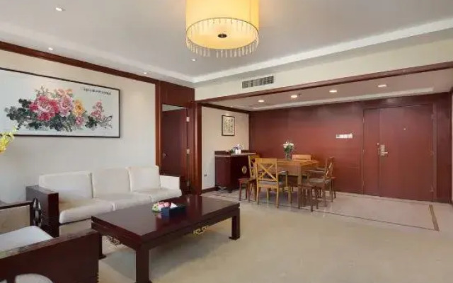 Sunshine Hotel