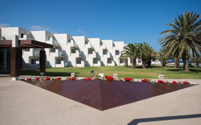 Hotel HD Beach Resort & SPA