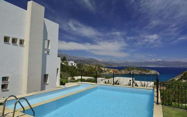 Villa Ouranos our Dream in Blue and Cream With Seaview and Pool