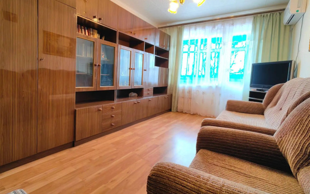 Посуточно на переулке Луговой