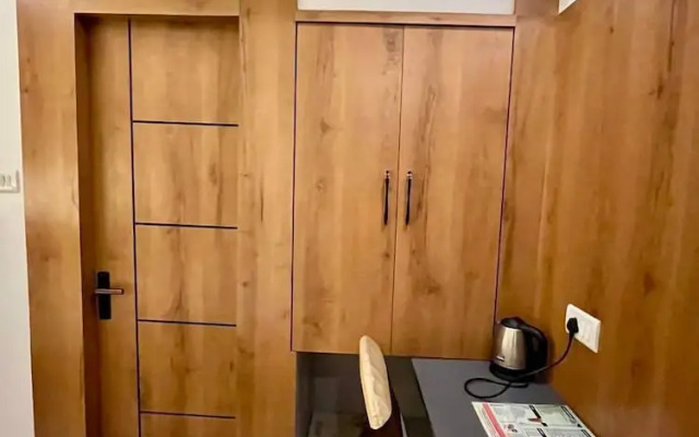 OYO 26773 Hotel Satyam Inn