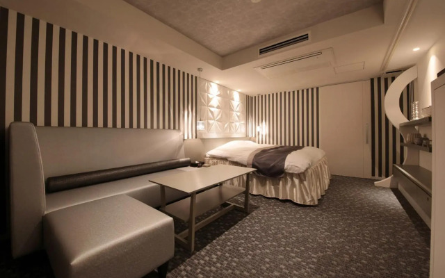 N Hotel