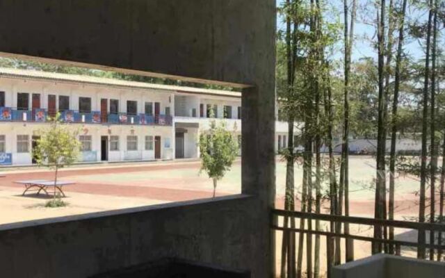 Yiming Shuju rural homestay in Jiaxian County