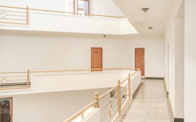 OYO 10885 Hotel Keerthana International