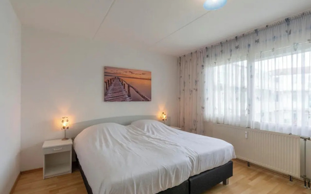 Cozy Apartment With Balcony