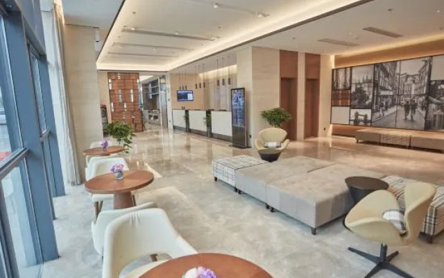 Homeinn Plus Hotel (Lujiang Neihuan North Road No.5 High School)