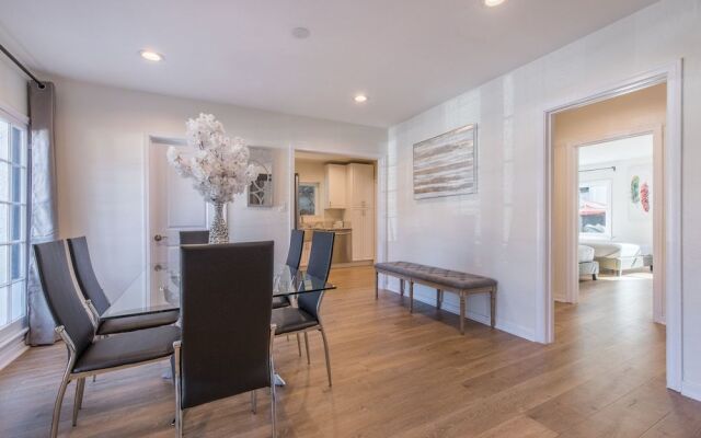 Luxurious Studio City Home