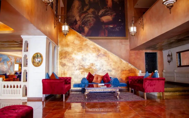 AlaHan Hotel