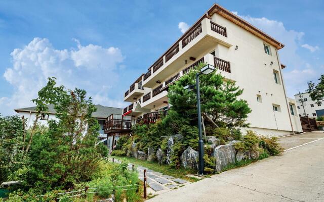 Kyeongju Victoria Ilki Pension