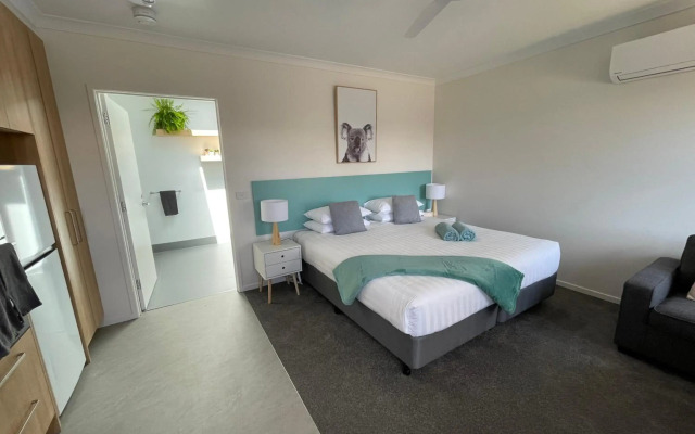 Botanic City Apartments