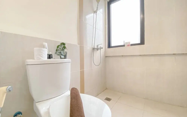 Relaxing And Cozy 2Br At Meikarta Apartment