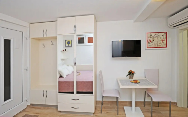 Nika Family Apartments