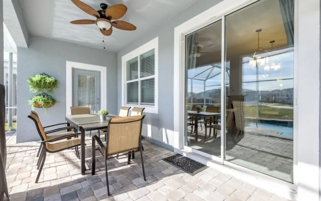 8908sd00 6 Bedroom Villa by RedAwning