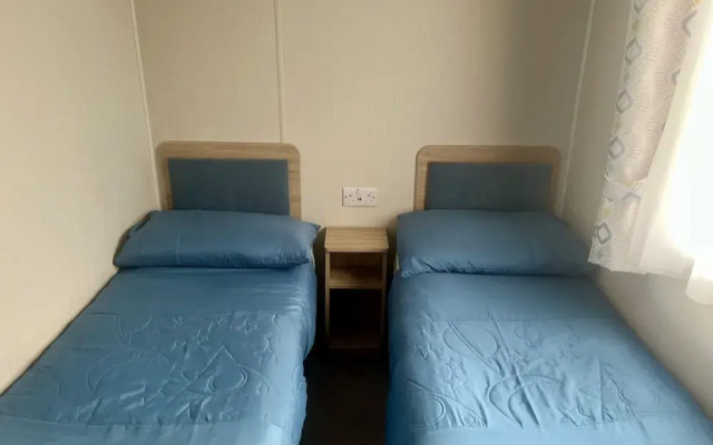Surfside Bliss - Cayton Bay Park Caravan