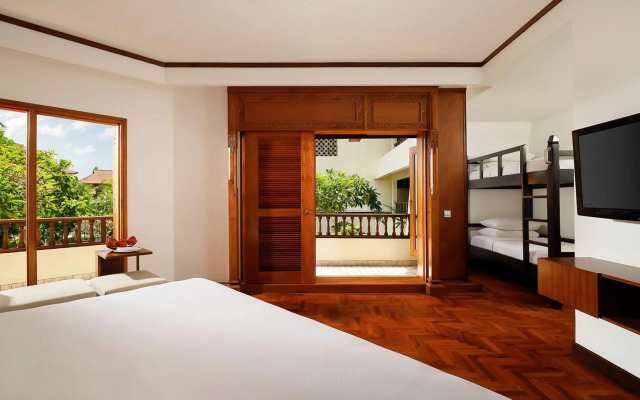 Nusa Dua Beach Hotel and Spa 