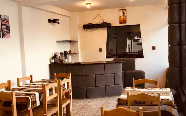 Hanaq Mayu Hotel