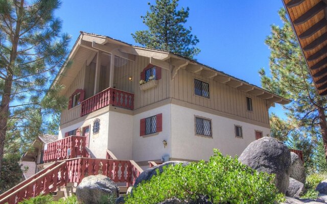 Pinehill Ponderosa by Lake Tahoe Accommodations