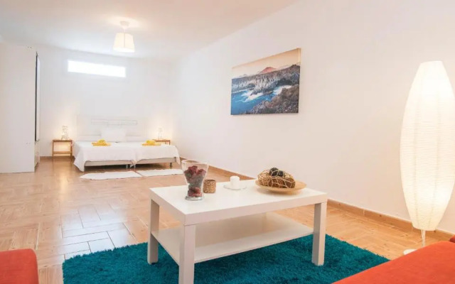 Studio in La Santa, Lanzarote, With Terrace and Wifi