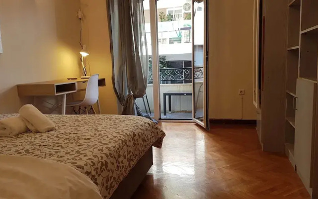 Erra - Teal - Athens Center, 110m², 4 BD, 2 BATH