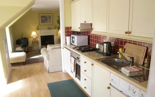 Calton Hill Apartment