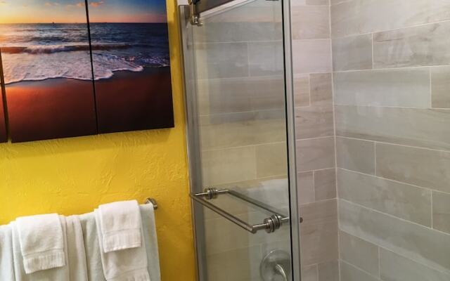 Jamaica Royale 102 - 2 Br Condo