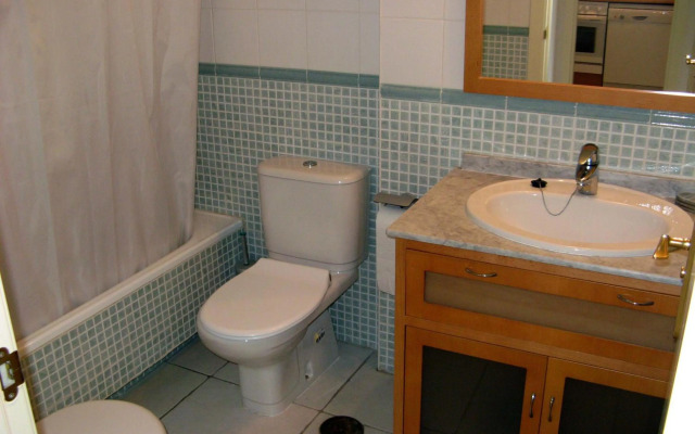 Apartamento VenAVera Playa JARDINES E4-1B