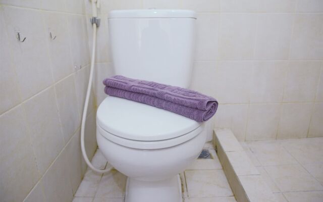 Strategic Studio Maple Park Apartment Near Kemayoran and Sunter