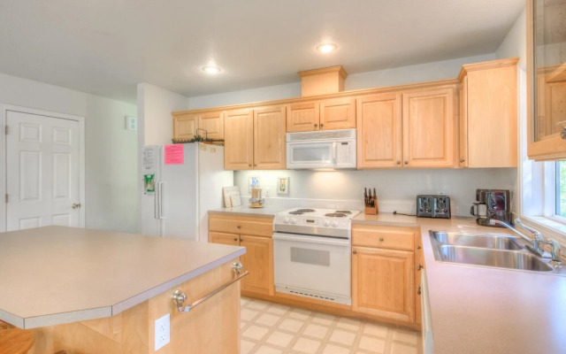 Juniper House (MCA 499)