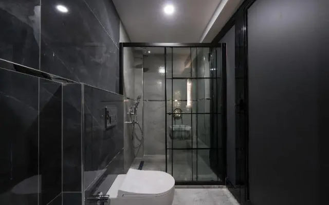 Hotel Kurucesme Business