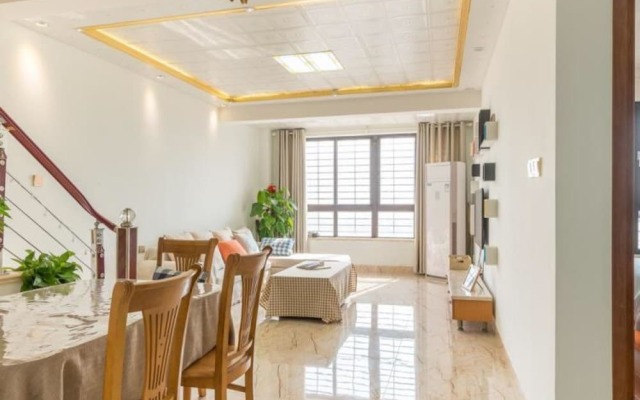 Big White's Home Xincheng Branch