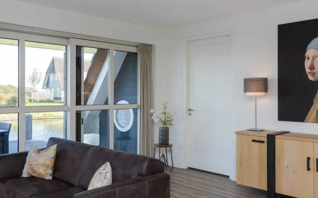 Stylish Villa by the Water