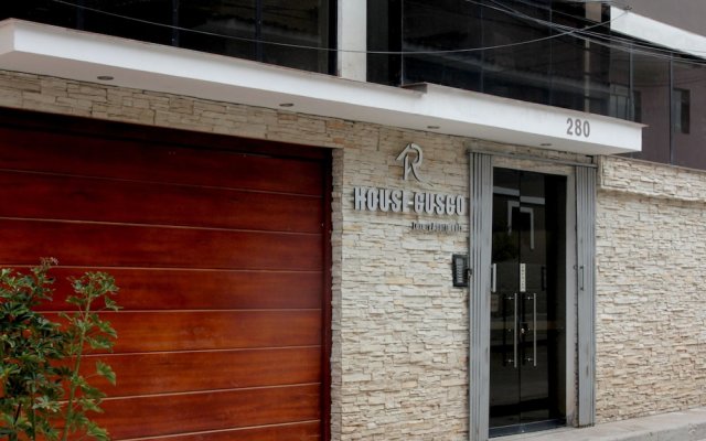 Hotel & Apartments R House Cusco