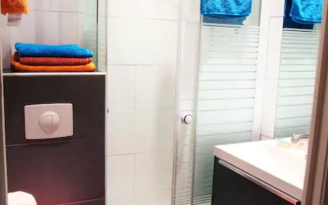 Retro Luxury Apartment