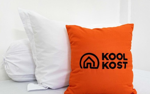 KoolKost Syariah near Jambi Prima Mall 2 (Minimum Stay 6 Nights) – Guest Rooms – Jambi