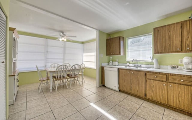 245 Mango - Flip Flop