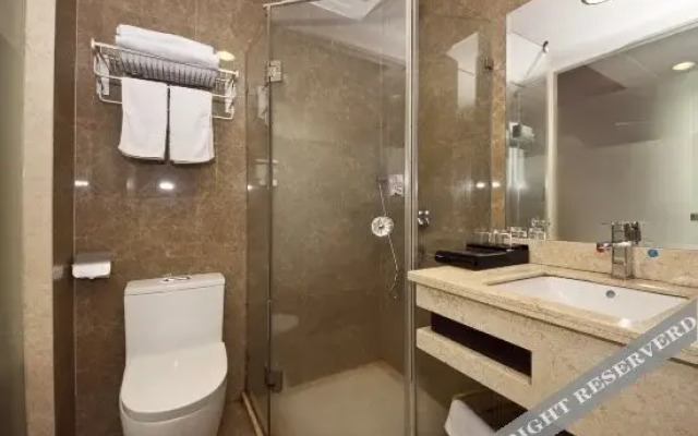 Oumiluo Business Hotel Changle Zhenxing Road