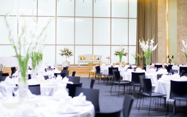 Holiday Inn Algiers - Cheraga Tower by IHG