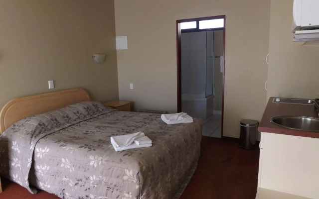 U Studios Paraparaumu