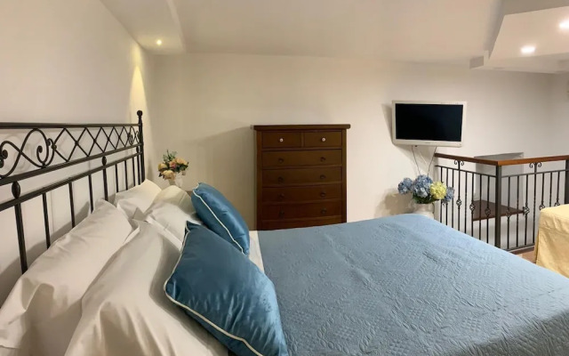 Annygiò House - De Vivo Realty