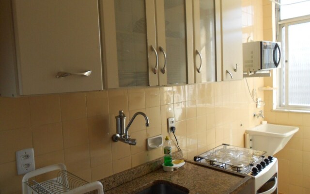 Gohouse - Pontoes 703