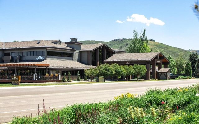 Park City Peaks Hotel