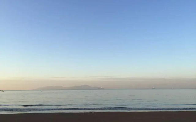 Qingdao Donghai Hotel