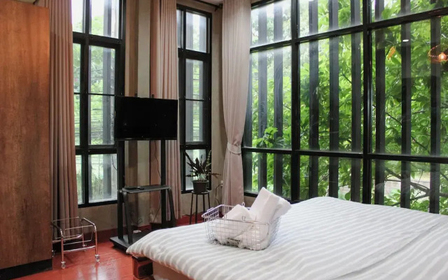 The Melatonin Hostel