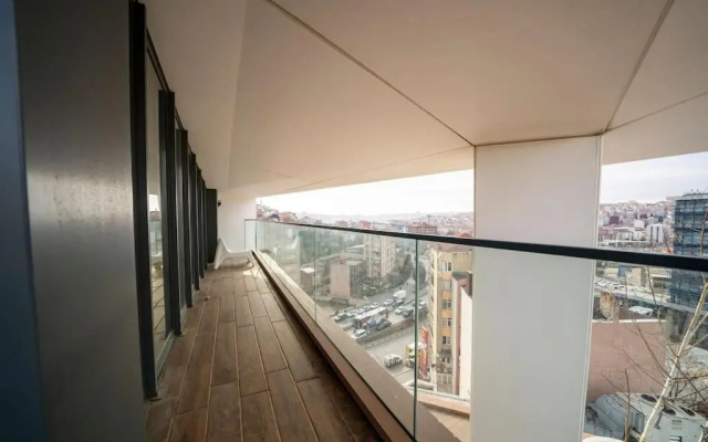 Superior, classy residence,7/24 Security,2 bedroom ( Benesta 205 )