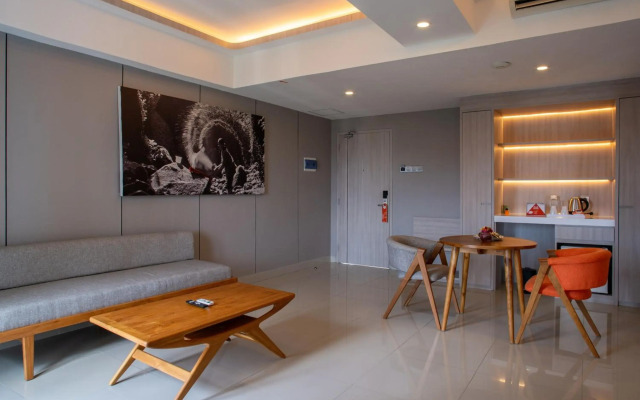HARRIS Hotel & Residence Riverview Kuta Bali