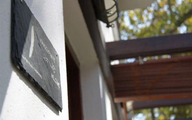 Platanofylla Studios & Apartments