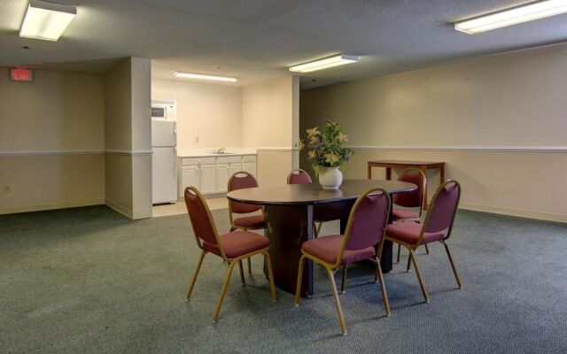 InTown Suites Extended Stay Atlanta GA - Snellville