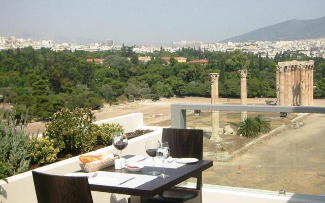 Athens Gate Hotel